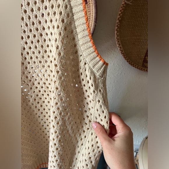 SUNDRY cream crochet orange trim tank heart on back large - Picture 7 of 8